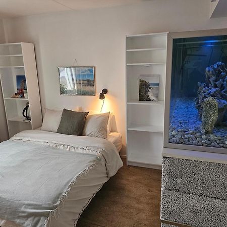 Central Room With Private Entrance And Ensuite Bathroom Stockholm Exteriör bild